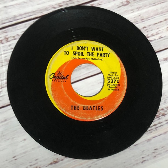 The Beatles Set of 4 Vinyl Capitol Records 45 RPM Vintage Classics England Press - Picture 6 of 13